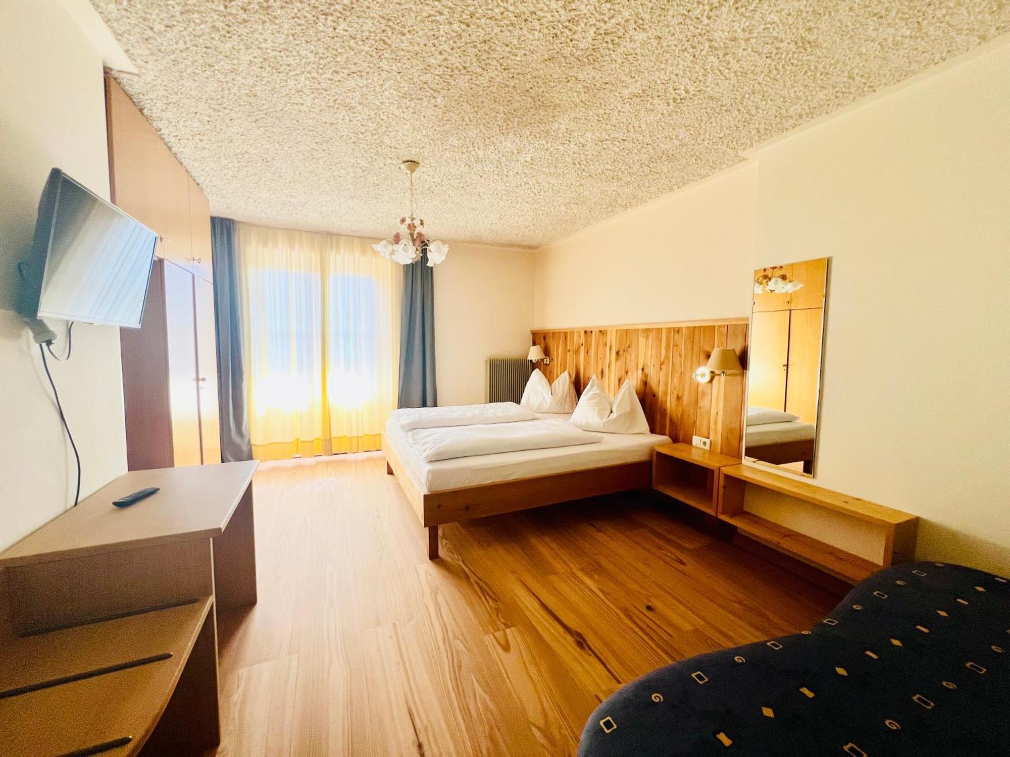 Lake & River Hotel Carezza al Lago Bagian luar foto